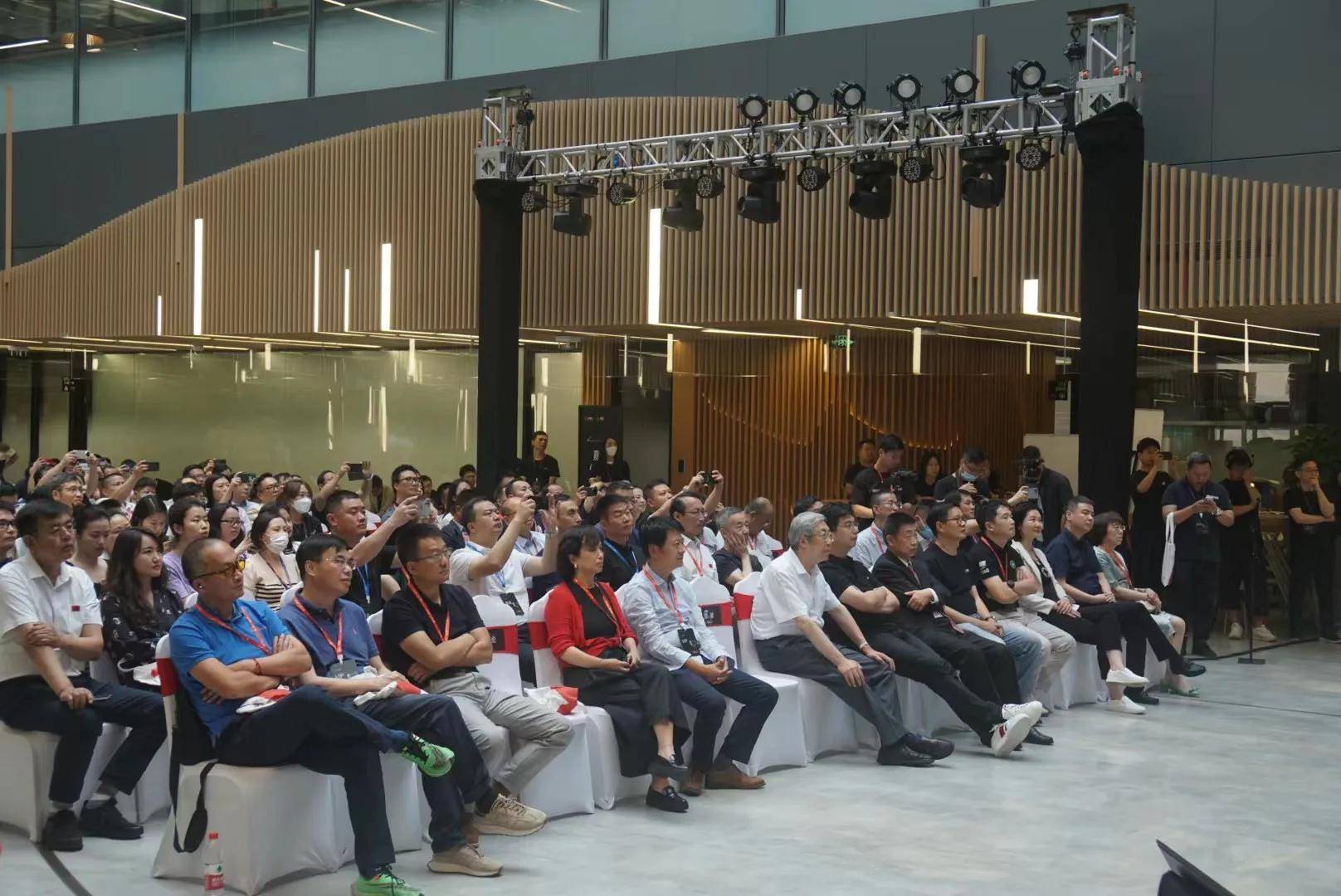 拔掉这只元萝卜-围棋机器人尝鲜评测