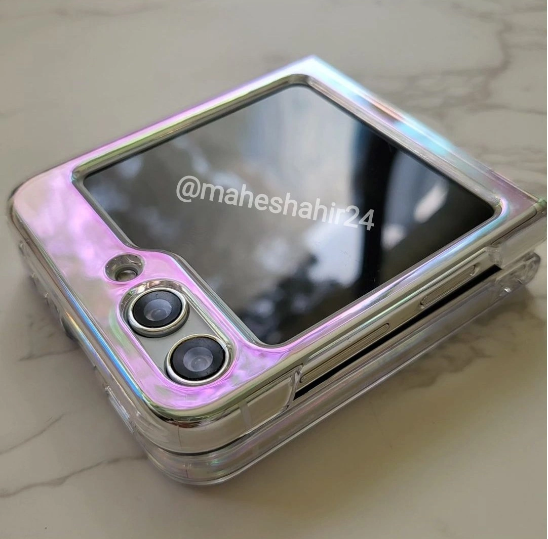 三星Galaxy Z Flip5曝光：机模照片揭示外观与配置