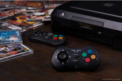 限量定制版《拳皇97》！八位堂NEOGEO手柄献礼经典格斗游戏