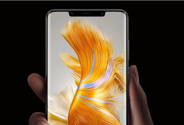 华为Mate 60 Pro设计图曝光：四边等宽曲面屏震撼亮相！