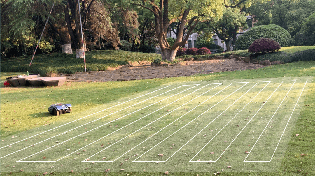 ​割草机器人赛道又一新玩家，这家企业的无边线割草机有何不同？