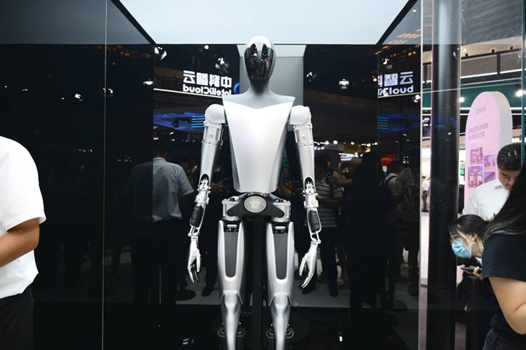 下一波人工智能“浪潮”涌向何处？是什么让马斯克如此看重