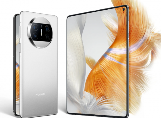 轻盈耐用,遇强则强:华为Mate X3颠覆折叠屏手机标准