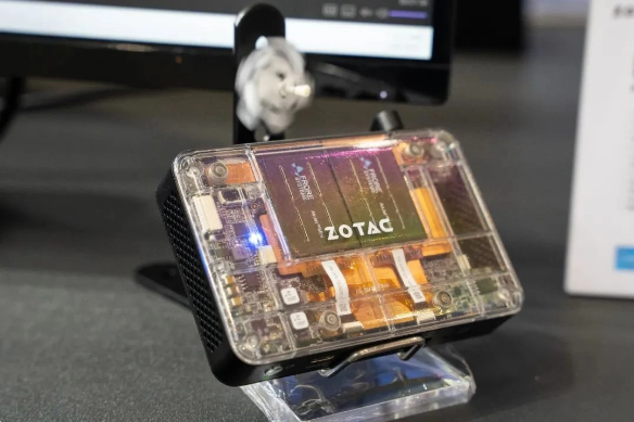 索泰发布全球首款固态散热迷你主机ZBOX PI430AJ