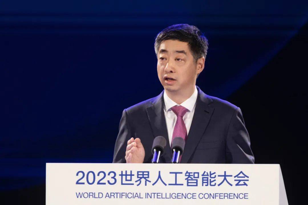 胡厚崑：推进人工智能走深向实，持续创造行业价值