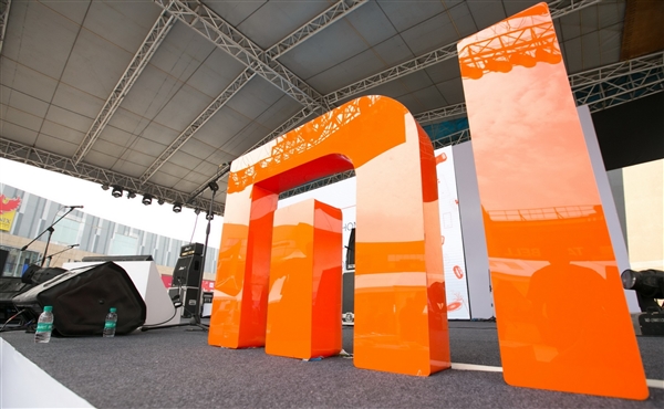 预告！全金属设计、圆形双摄！第二代骁龙8平板即将登场