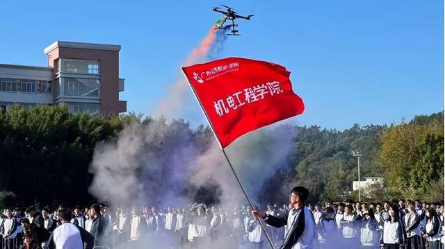 广州城建职业学院：无人机应用技术 | 极致飞行，领航未来