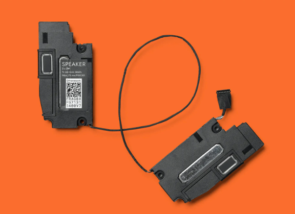 革新升级!Framework Laptop 16电池和扬声器技术曝光