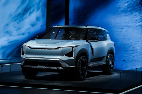 环保创新设计!起亚EV5引入对开门设计和环保材质