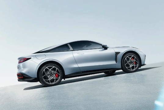 哪吒汽车6月销量公布：全系交付12132台，海外交付1201台