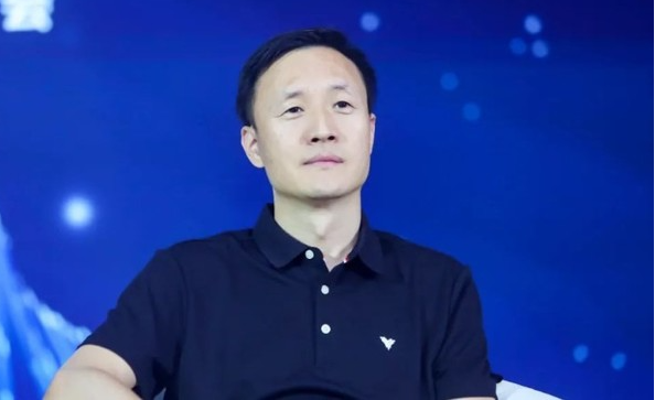 哪吒汽车CEO张勇呼吁行业竞争中避免“西方列强”言辞