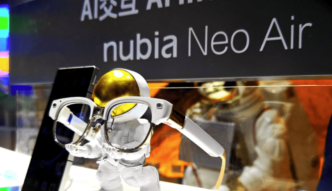 对话莫界科技：消费级GPT无线AR智能眼镜背后的光学技术创新