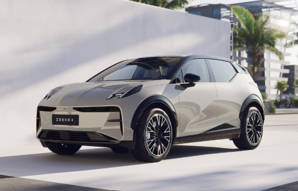 极氪X：家族式设计与先进科技的完美结合