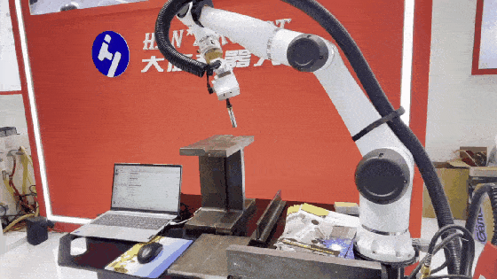 大族机器人埃森秀：焊接机器人齐亮相，实战应用引围观