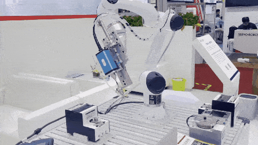 大族机器人埃森秀：焊接机器人齐亮相，实战应用引围观