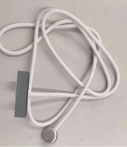 苹果Vision Pro头显外接电池解决供电限制，MOMAX摩米士率先推出