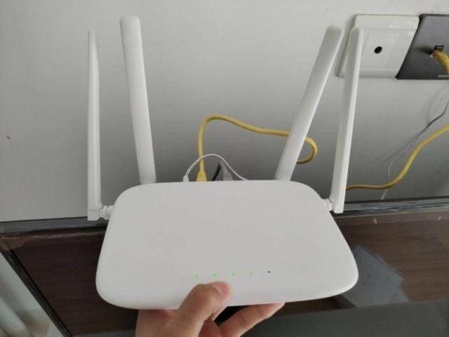 跟着AI大热的“光模块”到底是什么?