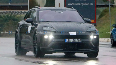保时捷Macan EV新车全裸曝光！