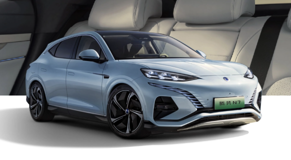 腾势N7：智能驾驶功能迎来新升级