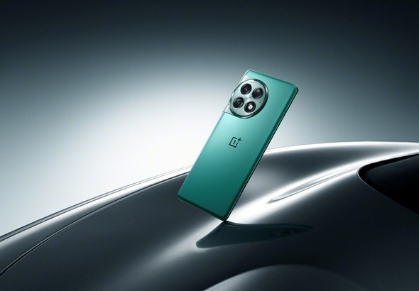 2023手机科技新纪元:一加Ace 2 Pro登场,带来高性能体验