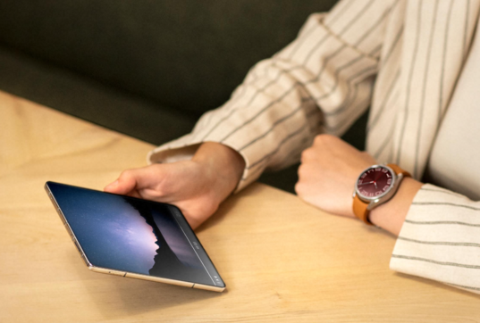 超越期望:三星Galaxy Z Fold5带来全新升级的令人惊艳之旅