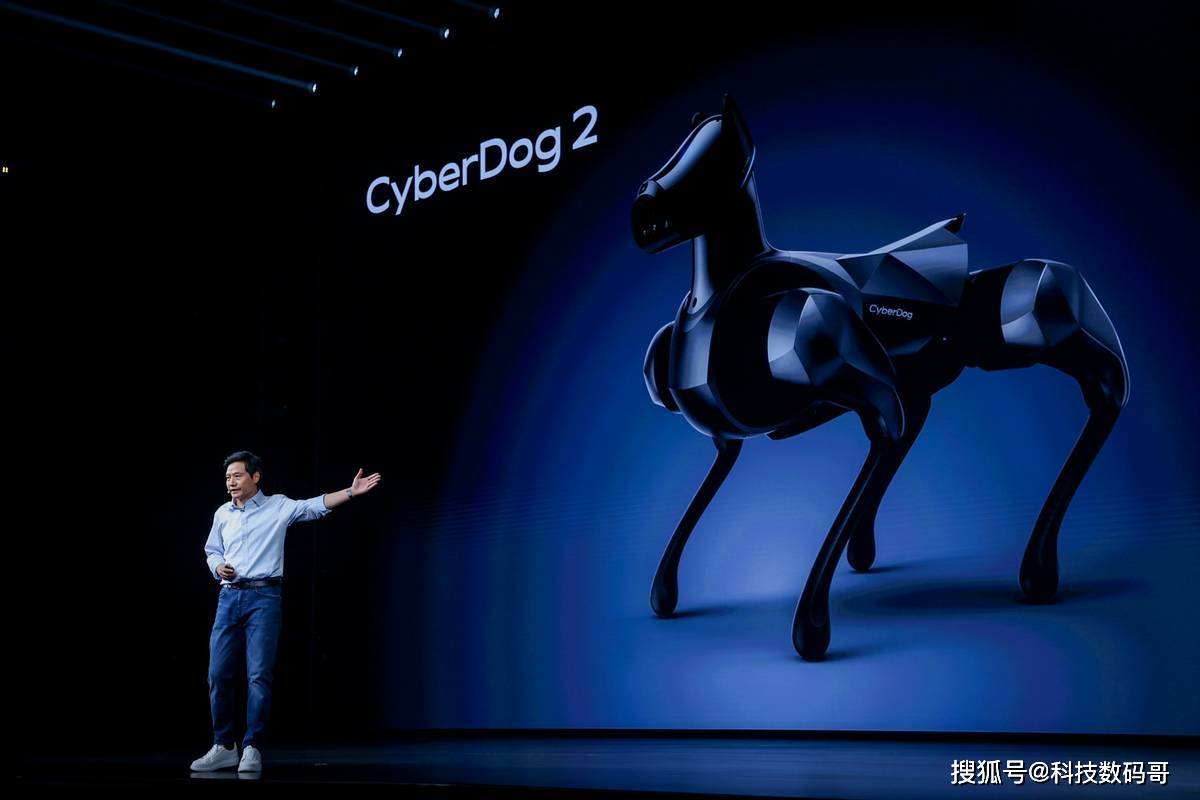 郭帆合作小米推出全新仿生机器狗，《流浪地球》导演携手打造