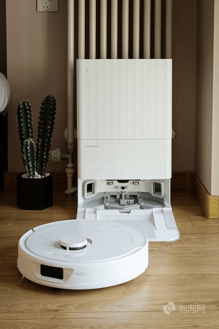从小众单品到家庭必备,石头自动清洁扫拖机器人令你无法舍弃