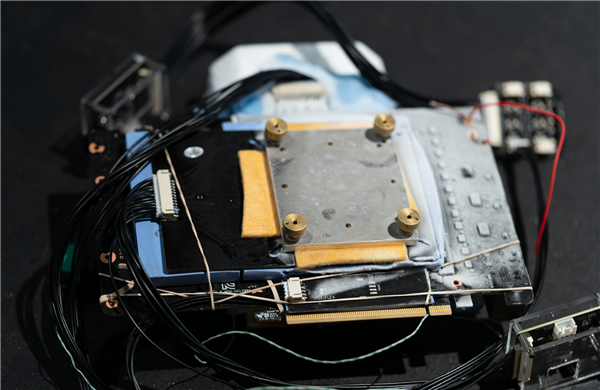 华硕发布ROG Matrix RTX 4090显卡,刷新全球记录