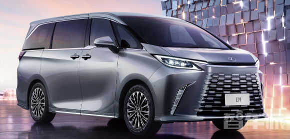 解析雷克萨斯LM 350h七座隽雅版起售价119.9万元及其豪华配置