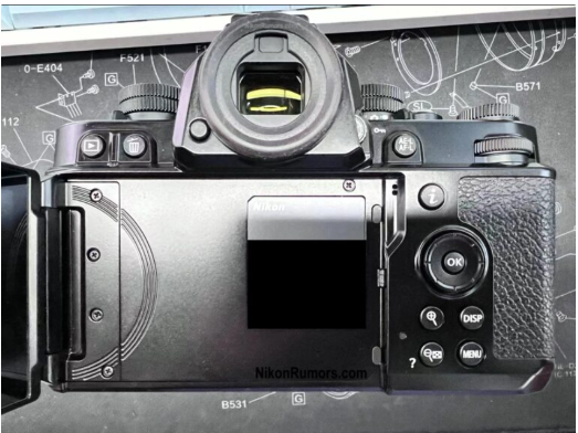 新标题:尼康即将发布全画幅复古相机,外观曝光引发期待