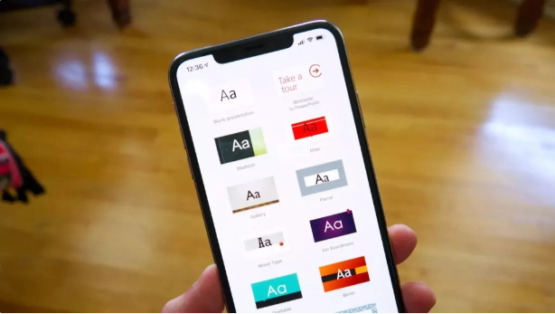 微软iOS版PowerPoint应用升级：幻灯片模板翻三倍，满足个性化需求