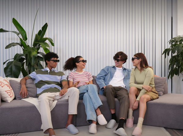 XREAL全能套装 极限AR观影游戏 AR空间屏 30字以内