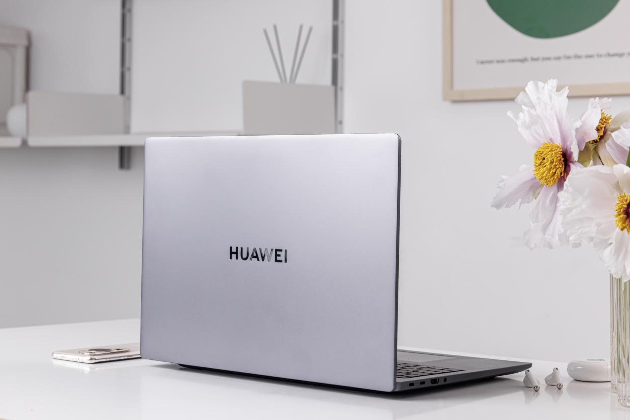 开学季首选华为智慧 PC，华为学习全家桶帮你提高学习效率