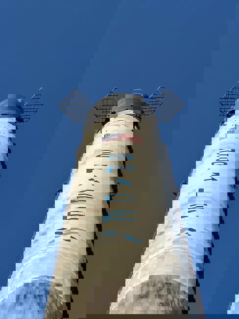 马斯克旗下 SpaceX 去年收入翻番，今年首季度首次实现盈利