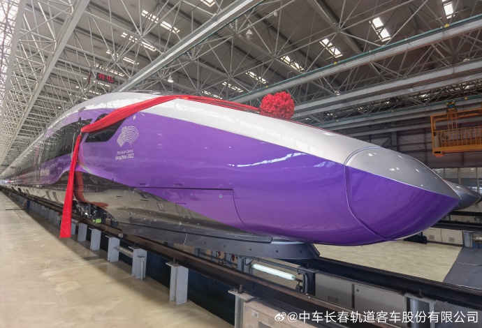 首次亚运版复兴号智能动车组试乘,车头具备