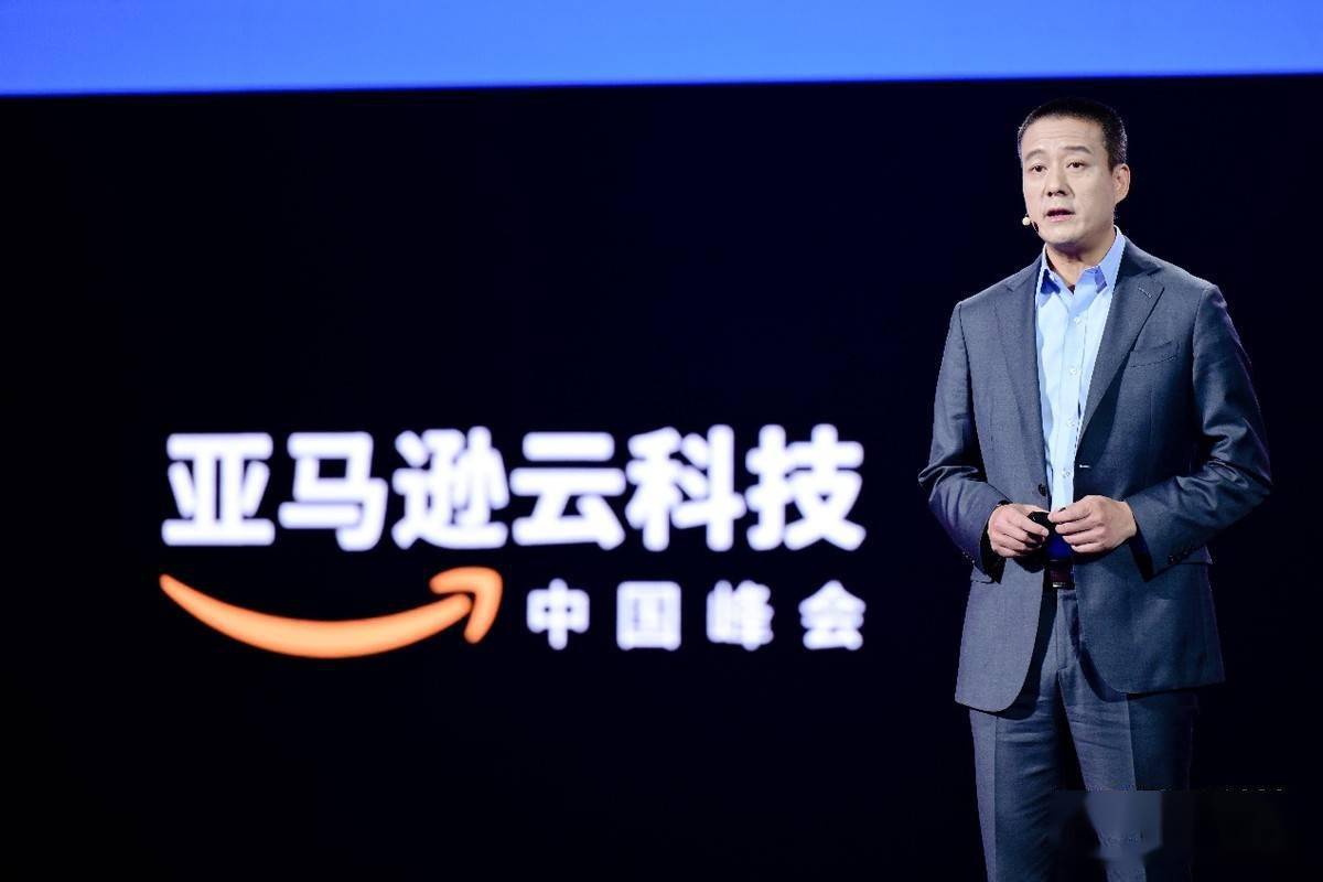 应对算力挑战，亚马逊云科技发力AI基础设施建设