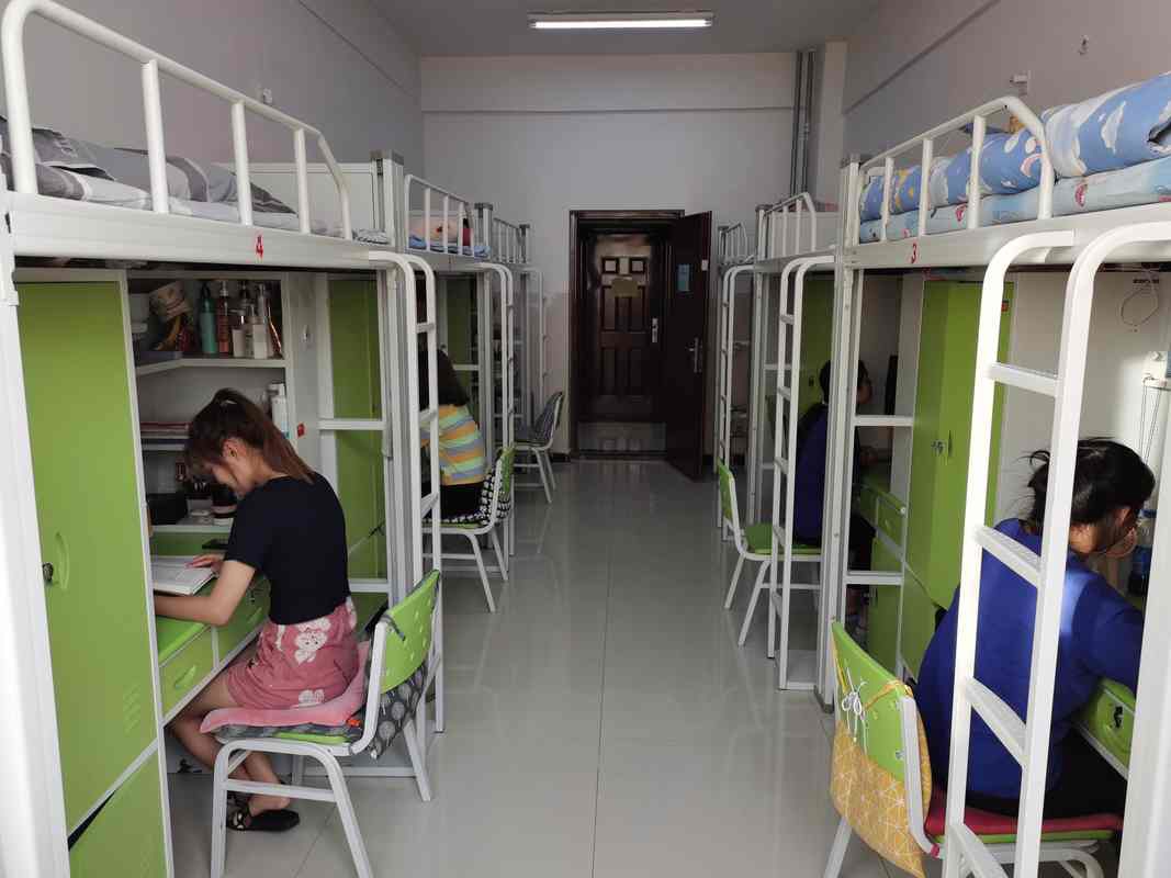 多所高校提供网上自选床位功能，新生可根据个人喜好和室友信息选择合适的宿舍