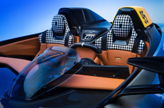 Pininfarina再次创新!B95电动超级跑车亮相加州汽车周