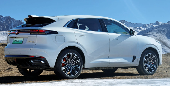 长安汽车计划在泰国投资8800万泰铢，目标打造年产能为10万辆的首阶段项目