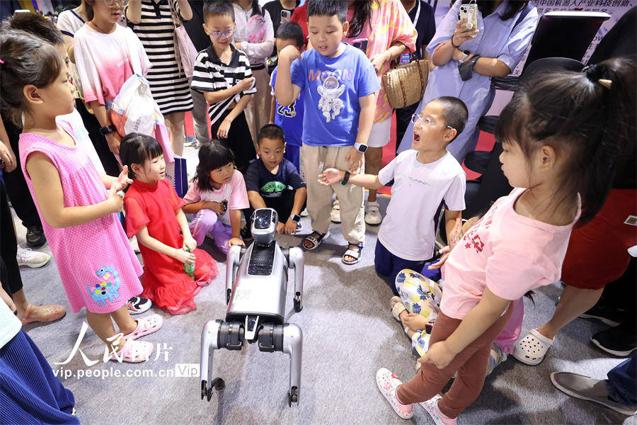 2023年世界机器人博览会在北京圆满结束,互动体验区受到热烈欢迎