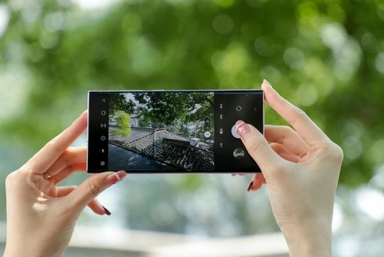 升级三星Galaxy S23系列影像力,捕捉七夕浪漫瞬间