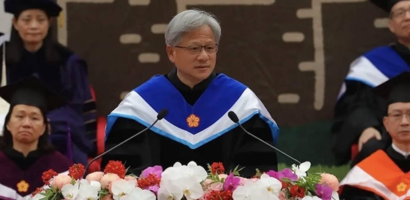 英伟达 AI 的 iPhone 时刻来了