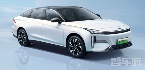 吉利银河L6预售价公布：融合科技与舒适的电动驾乘体验揭秘