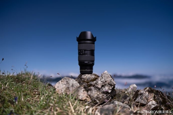 全新推出!腾龙发布35-150mm F2-2.8 Di III VXD全画幅人像变焦镜头,让你震撼体验!