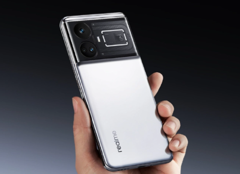 真我GT5:领先导航技术,精准定位即将问世