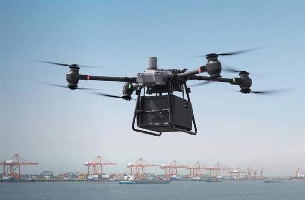 12.5万元起 大疆DJI FlyCart 30运载无人机发布:6000米飞行海拔高度