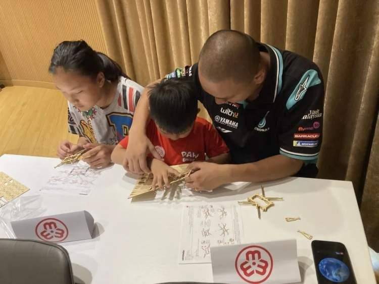 学习与娱乐并行！普陀举办的“无人机”科普盛宴充满趣味