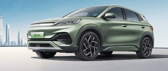 比亚迪元PLUS引领全球新能源汽车市场，连续夺冠销量冠军