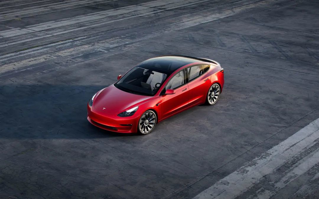 特斯拉新款 Model 3 即将上市,价格创历史新低,但代价不可忽视……