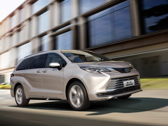 揭秘：丰田赛那、本田皓影的卓越安全性能